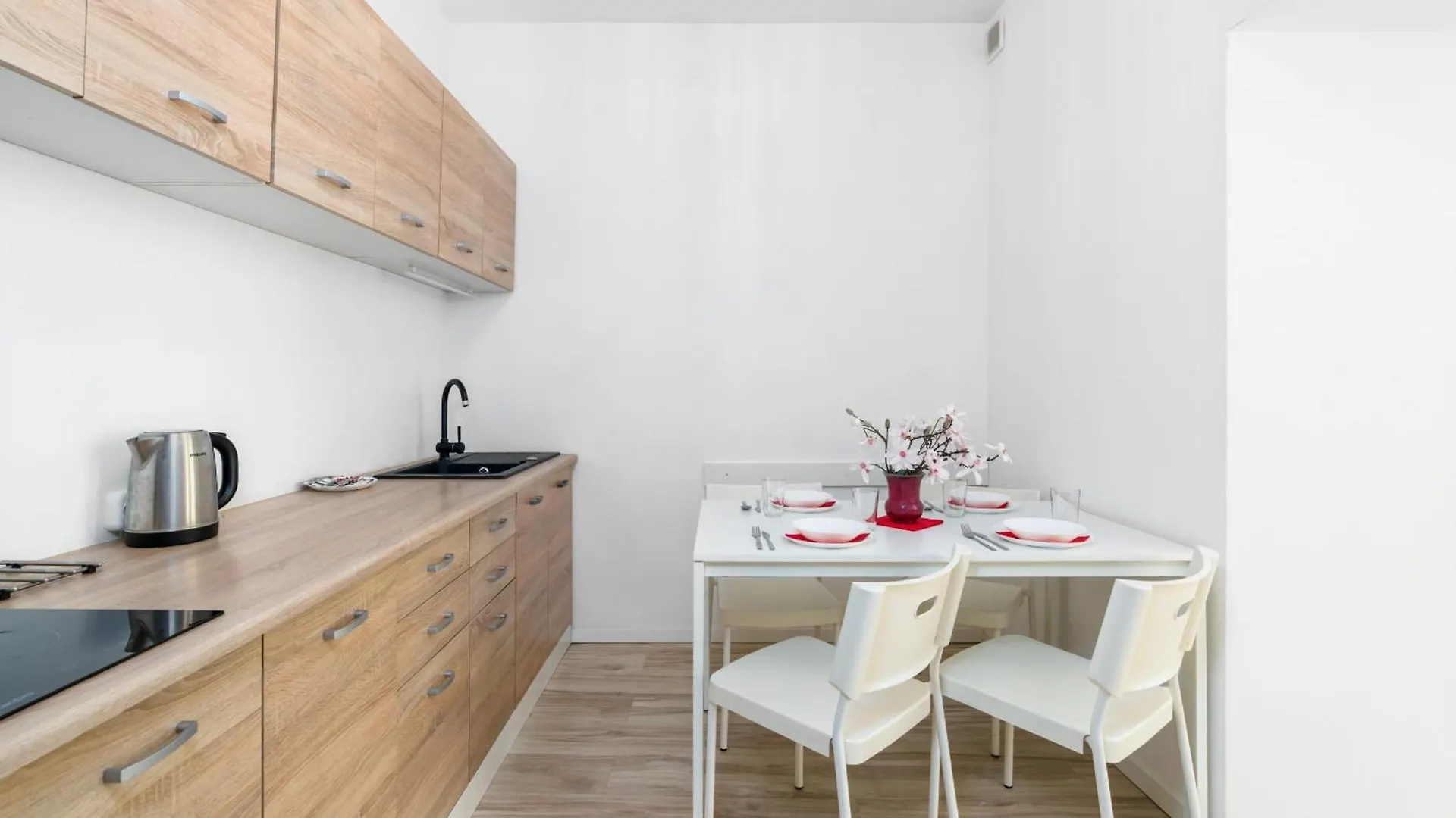 Modern One Bedroom Apartment In Poznan By Noclegi Renters